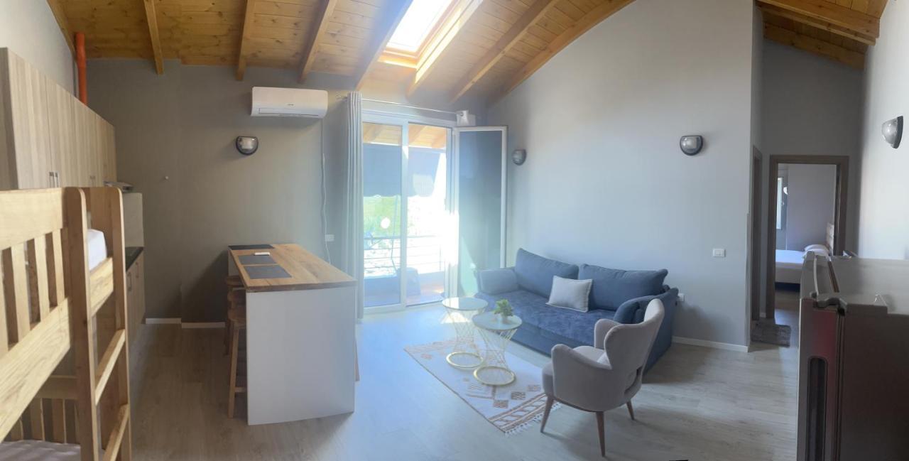 Villa Yseni Орикум Экстерьер фото